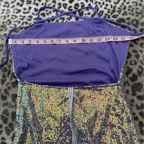 Nasty Gal Ruffle Hem Sequin Cami Mini Dress in Purple Size 2 - Picture 16 of 17